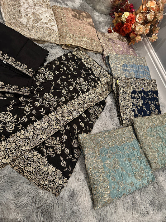 Stylish Gold work Saree with Blouse