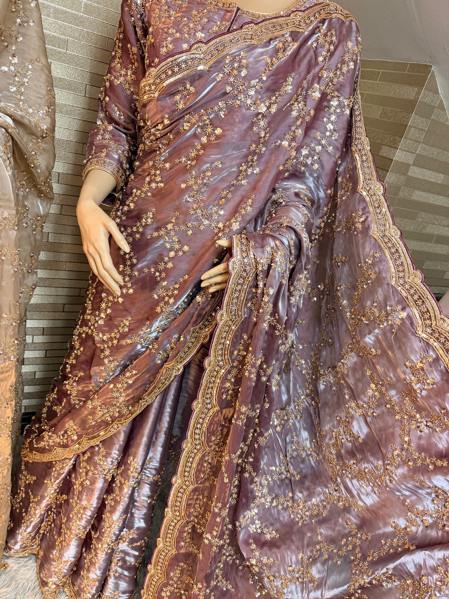 New viral organza saree with full heavy blouse